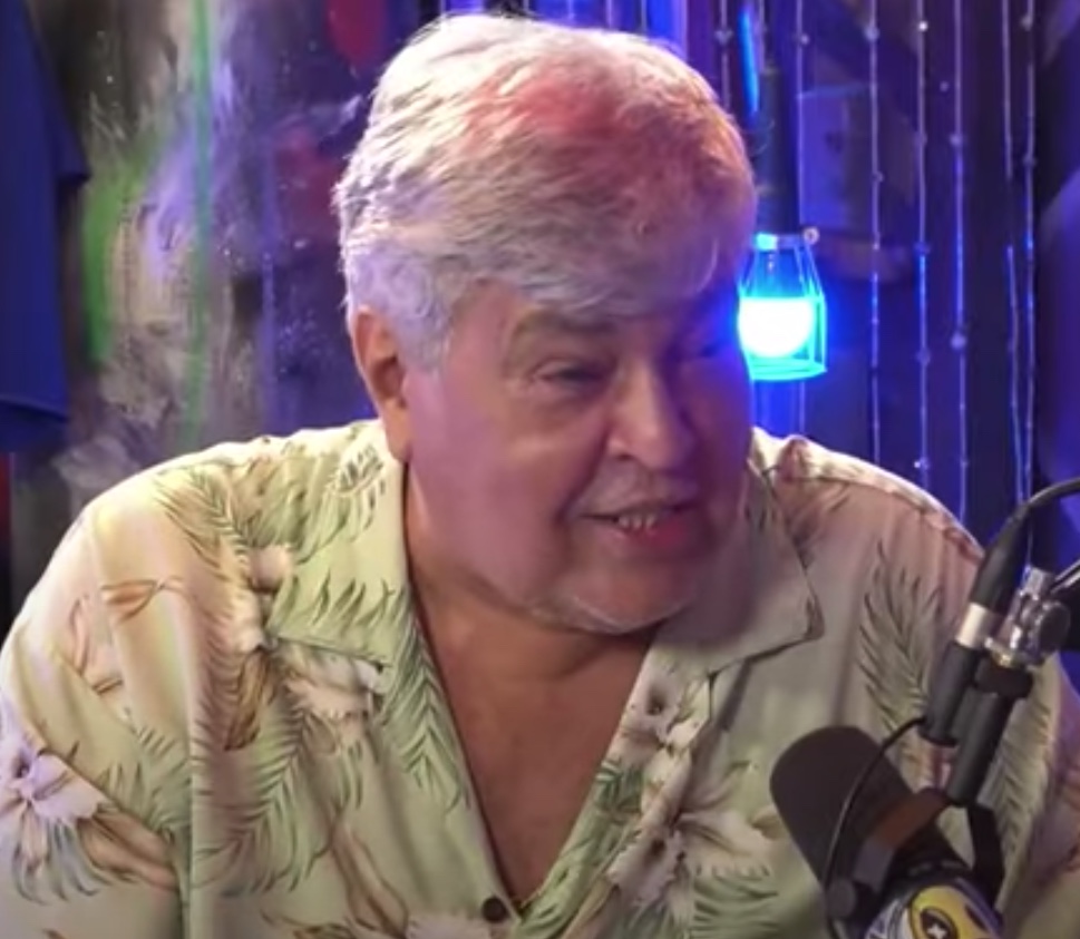 Sidney Magal relembra loucura de fã: ‘gozou na minha perna’