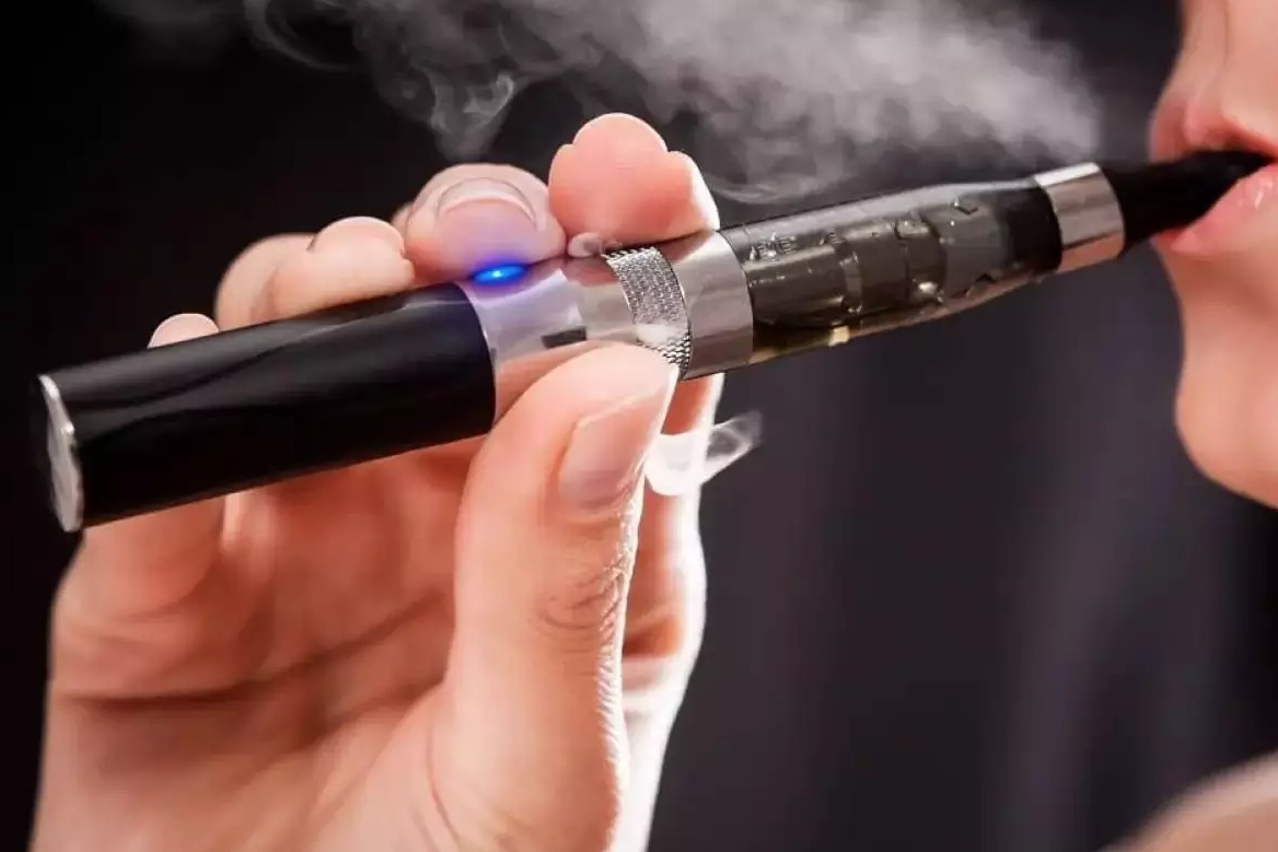 Uso do cigarro eletrônico é proibido no Amazonas em meio a risco à saúde