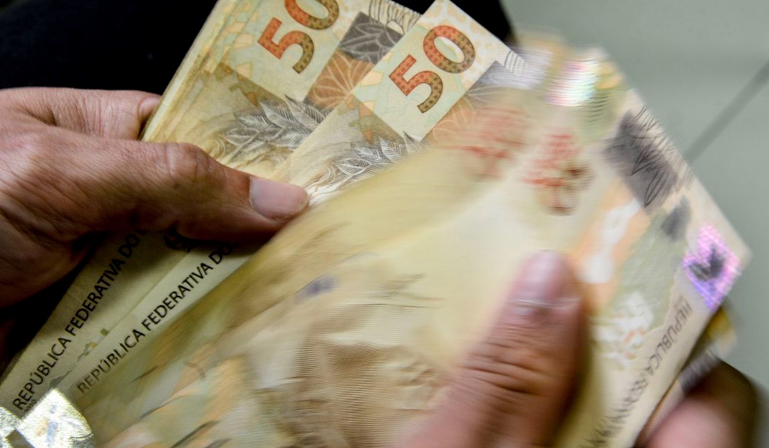 Brasil bate recorde de arrecadação em julho, valor passa dos R$ 200 bilhões