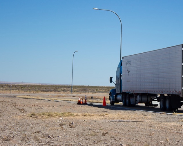 Com dados desatualizados, 400 mil caminhoneiros podem não ter auxílio