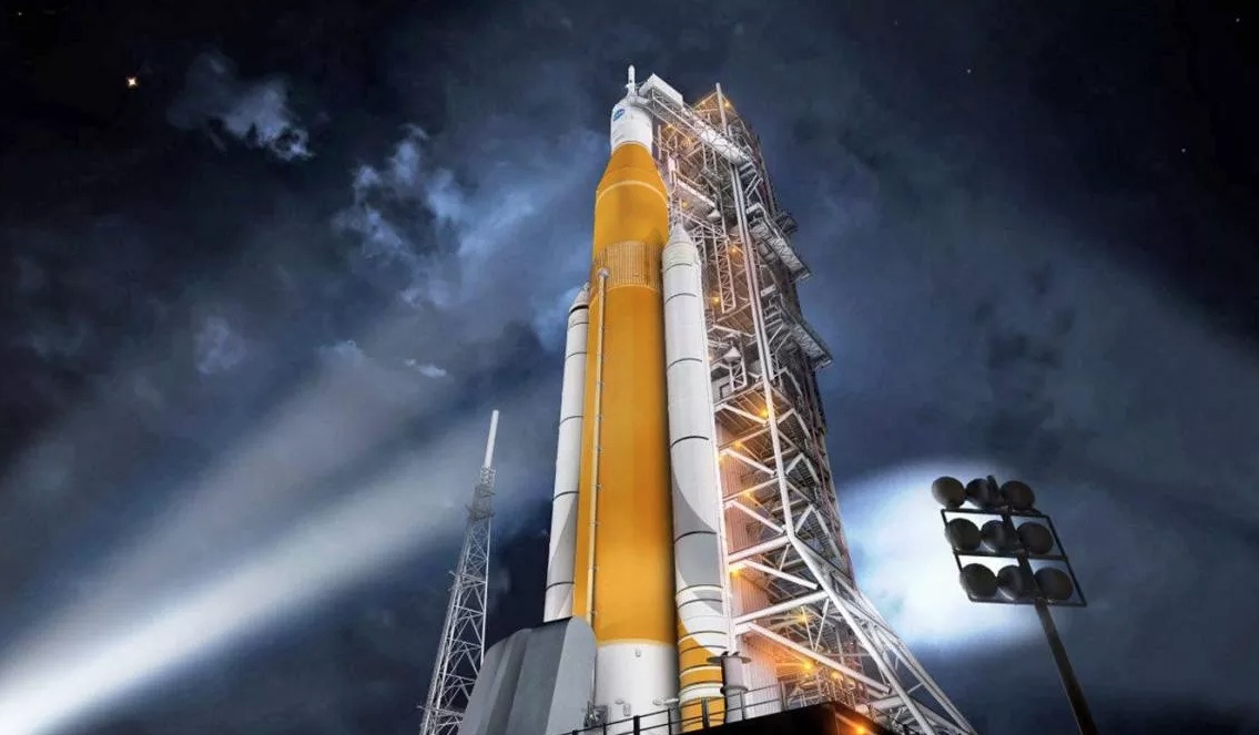 Nasa lança nesta segunda foguete projetado para levar humanos à Lua