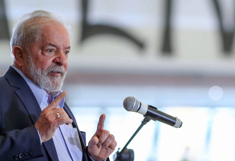 Lula confirma participação em debate presidencial neste domingo