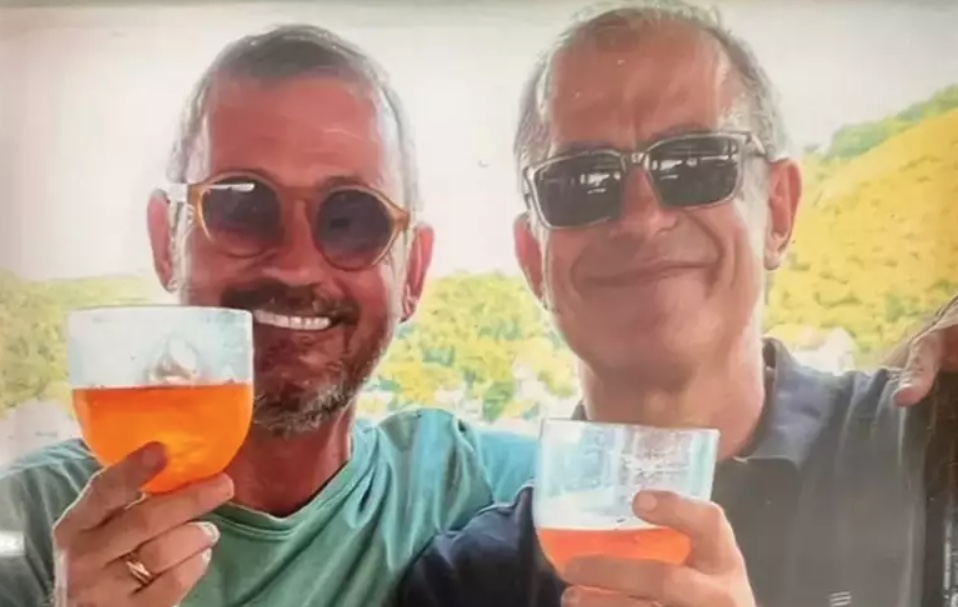 Cônsul denunciado por morte de marido volta para a Alemanha