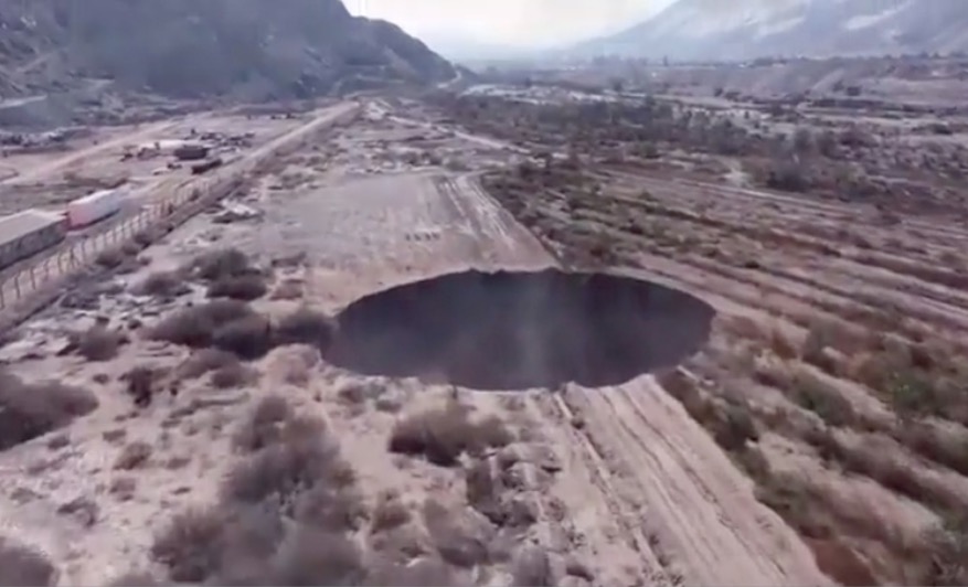 Buraco gigante no Chile pode aumentar e autoridades temem colapso