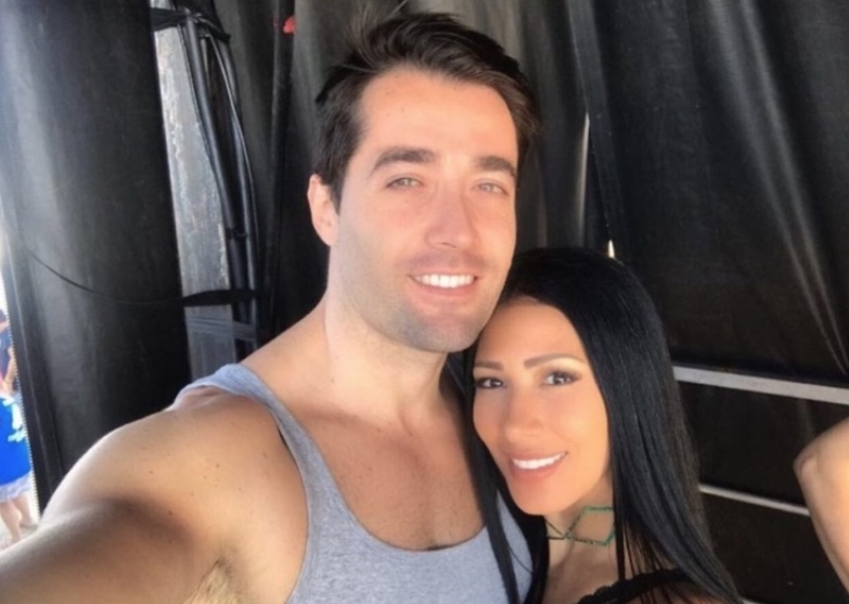 Simaria é proibida de falar sobre ex-marido publicamente 