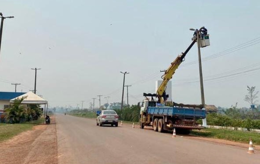 Boca do Acre é o 14º município a receber instalação de iluminação de LED