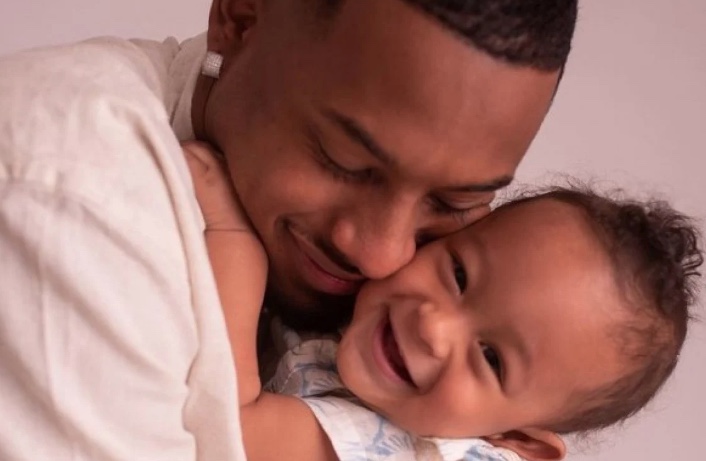 Ex-BBB Paulo André expõe ataques racistas contra ele e o filho de 1 ano