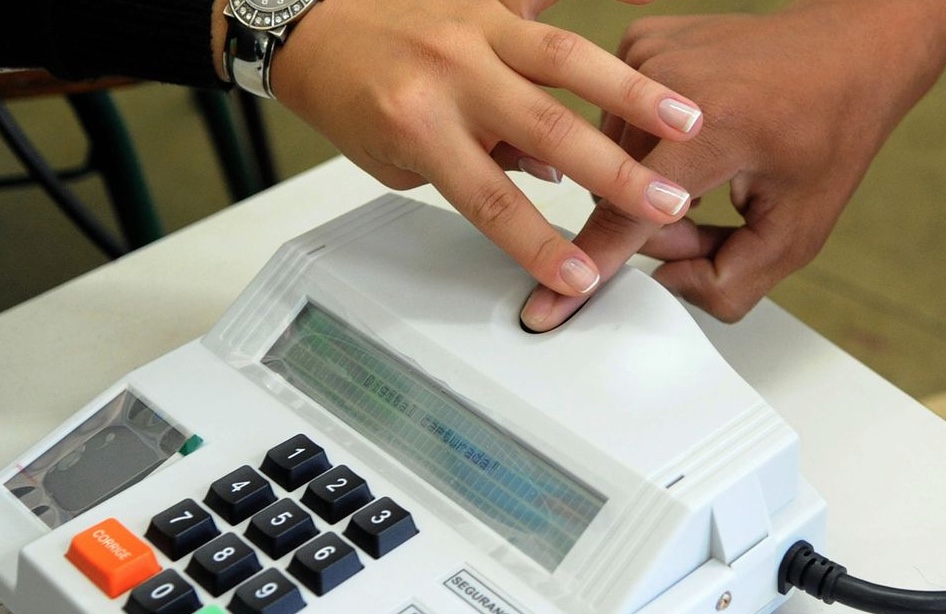 Deficientes visuais terão acesso a fones de ouvido no dia da votação