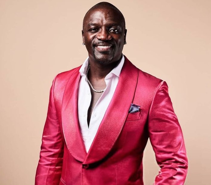 Sucesso nos anos 2000, Akon desapareceu de holofotes; saiba o que aconteceu