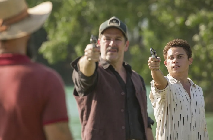 Em 'Pantanal', Tenório diz que Alcides é sua nova Bruaca e é morto pelo peão