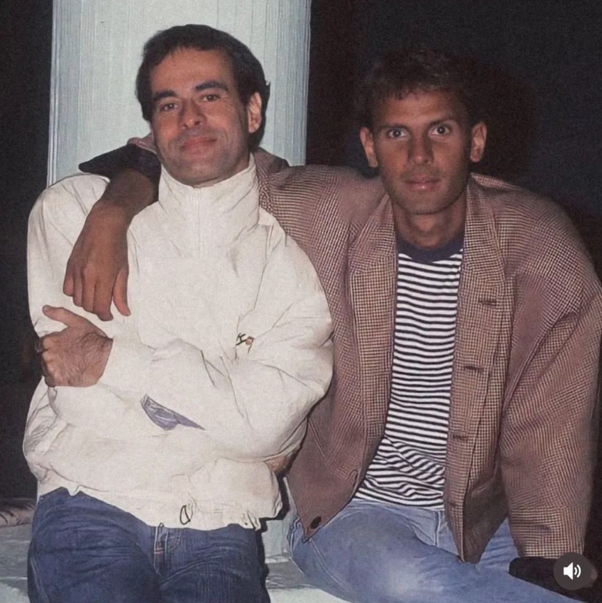 Ney Matogrosso resgata foto com Cazuza e emociona fãs 