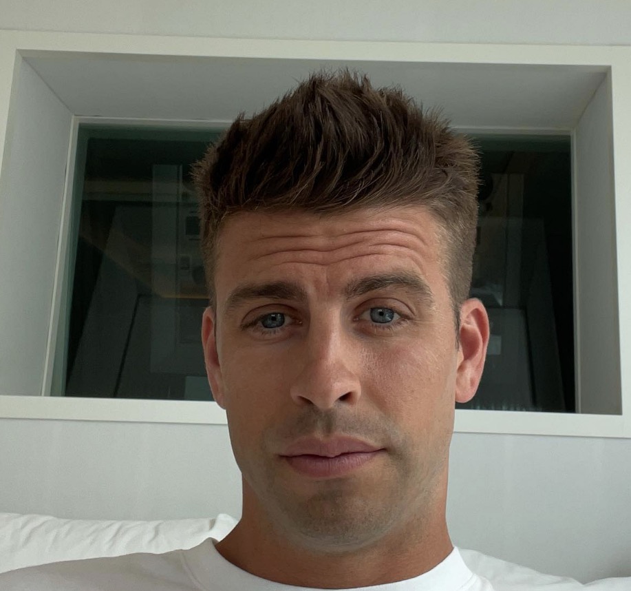 Nova namorada de Piqué briga com jogador e exige mesmo tratamento de Shakira