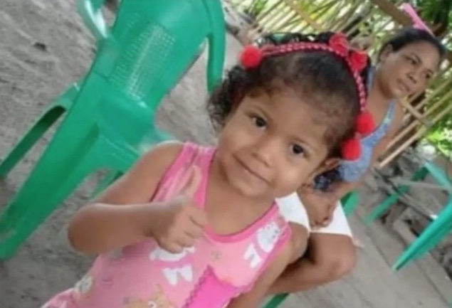 Moradores encontram corpo de criança que desapareceu após naufrágio no Pará