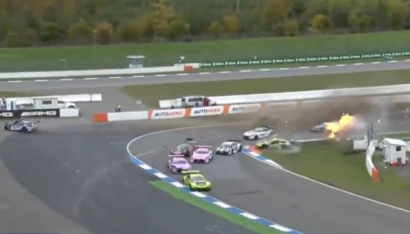 Sobrinho de Michael Schumacher fratura vértebra em acidente em prova