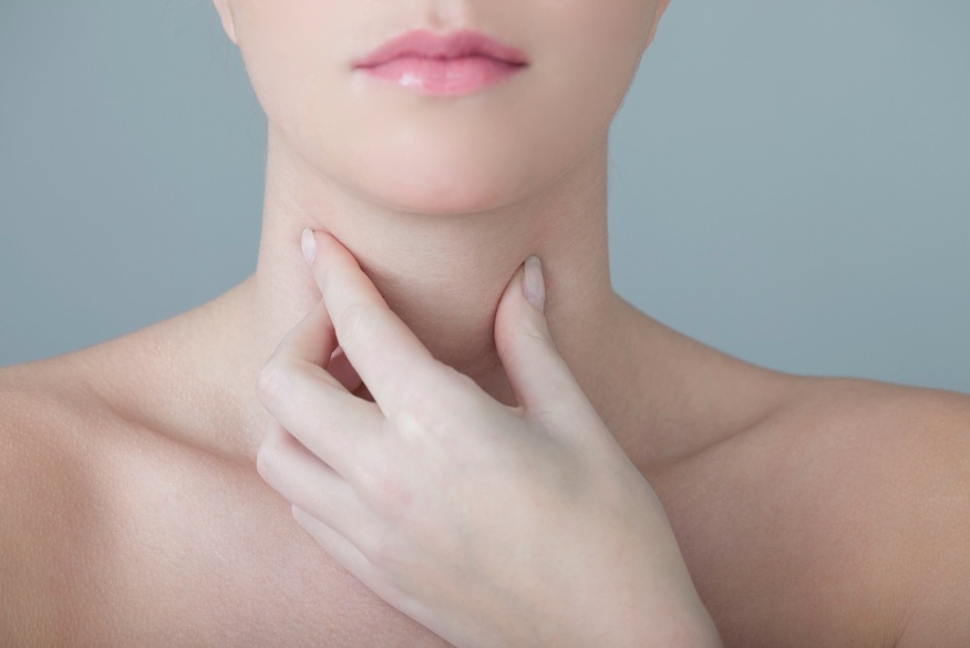 Justiça autoriza cirurgia para mulher trans mudar de voz