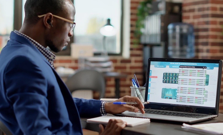 Fundação abre quase 30 vagas de emprego em Manaus