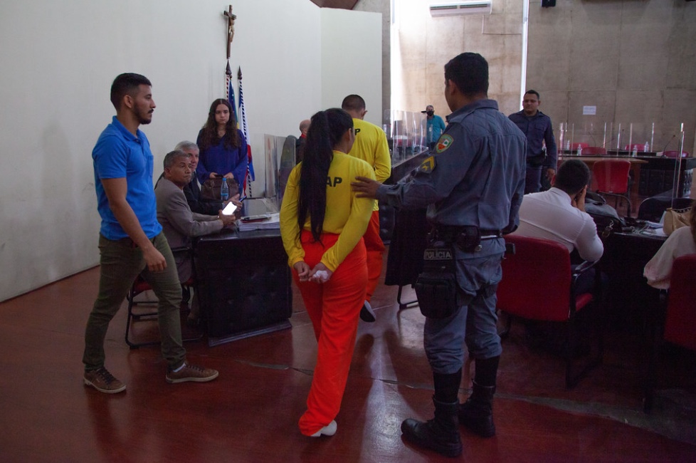 Mulher pega 18 anos de prisão após tentar matar a amiga em Manaus