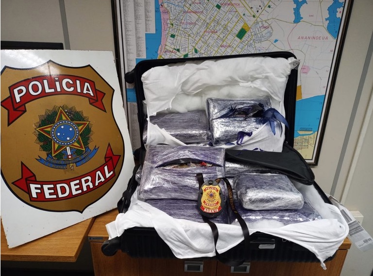 Homem sai de Manaus com 20kg de maconha e é preso no aeroporto de Belém