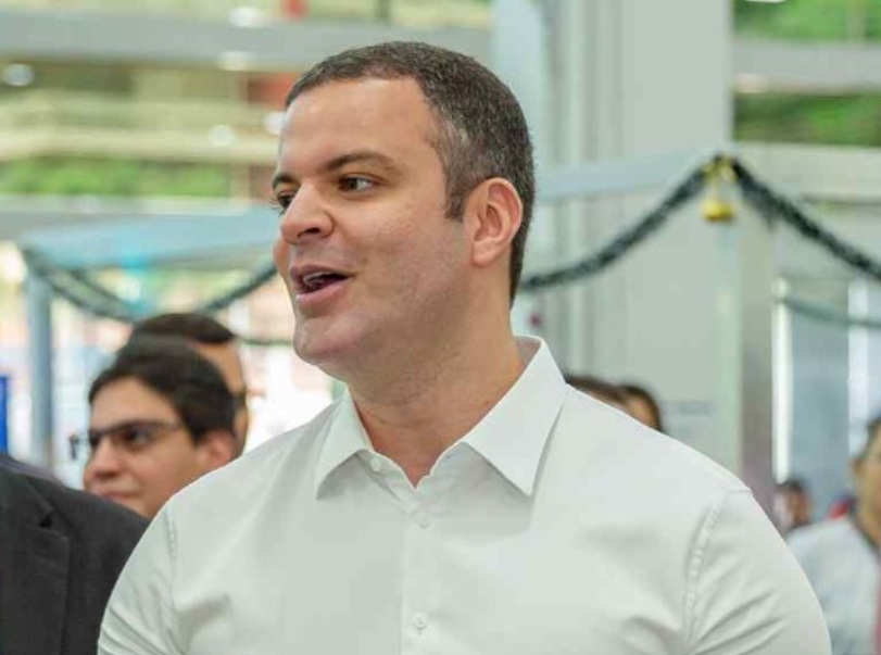 Após não ser eleito, Rodrigo Sá volta à presidência do Detran Amazonas