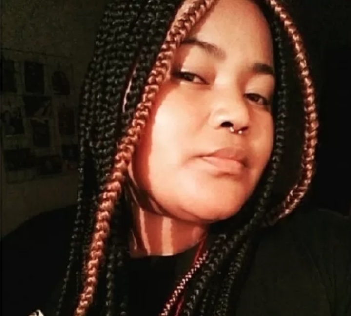 Mulher mata homem estrangulado para escapar de estupro e é presa