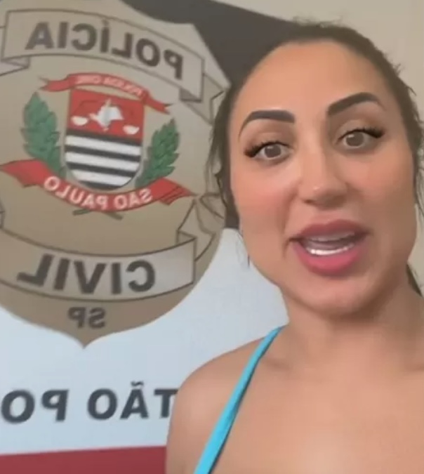 Irmã de Deolane cai em golpe e faz pix de R$ 10 mil para falso ex-A Fazenda