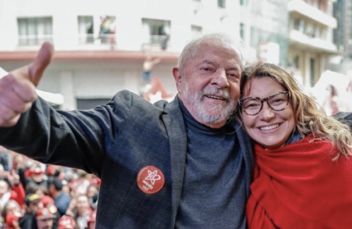Janja detalha ao Fantástico como foi relação com Lula durante prisão no PR