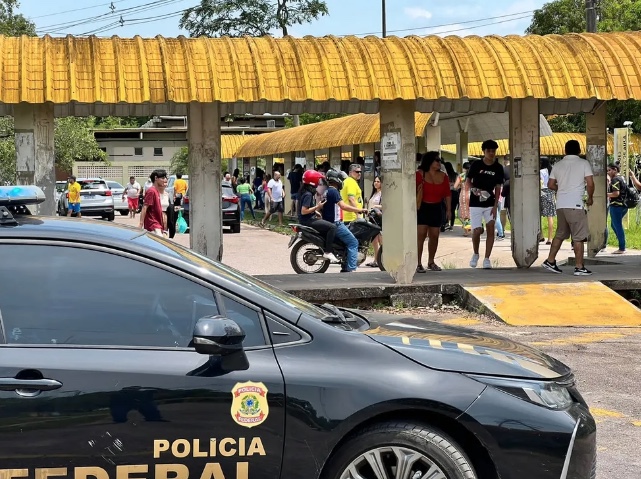 Foragidos da Justiça são presos em escolas durante prova do Enem