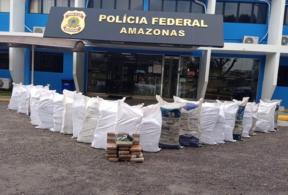 PF apreende cerca de 1,3 tonelada de maconha no interior do Amazonas