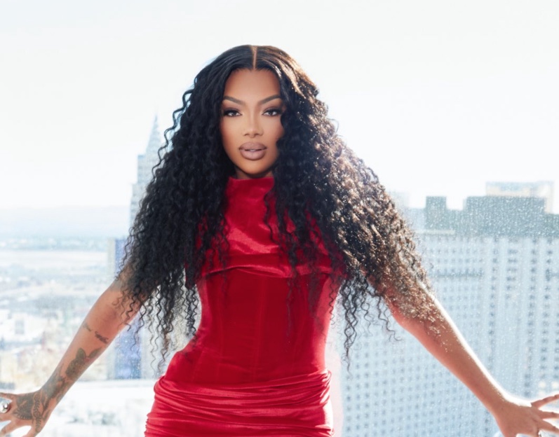 Artistas que farão show na Copa do Mundo são criticados por fãs; entenda