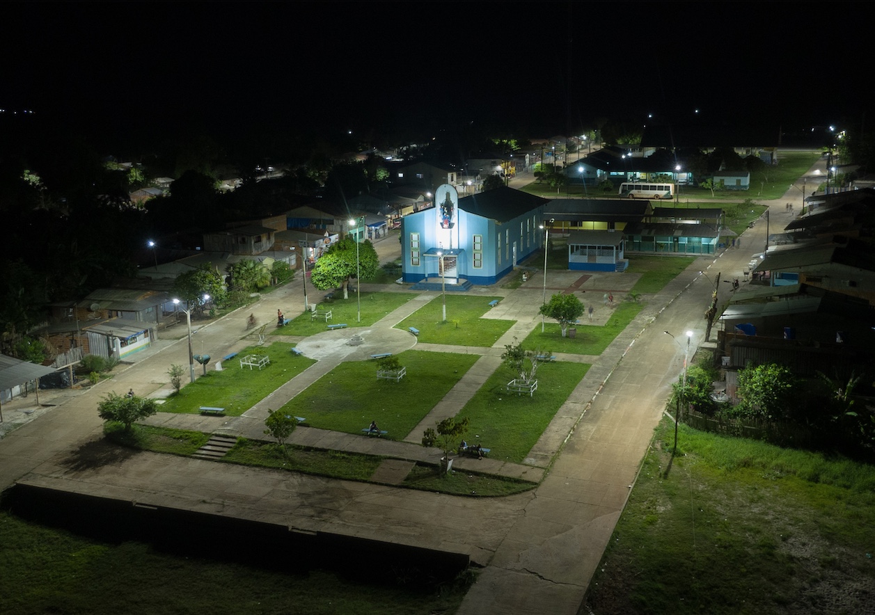 Três comunidades rurais de Parintins estão 100% iluminadas com LED