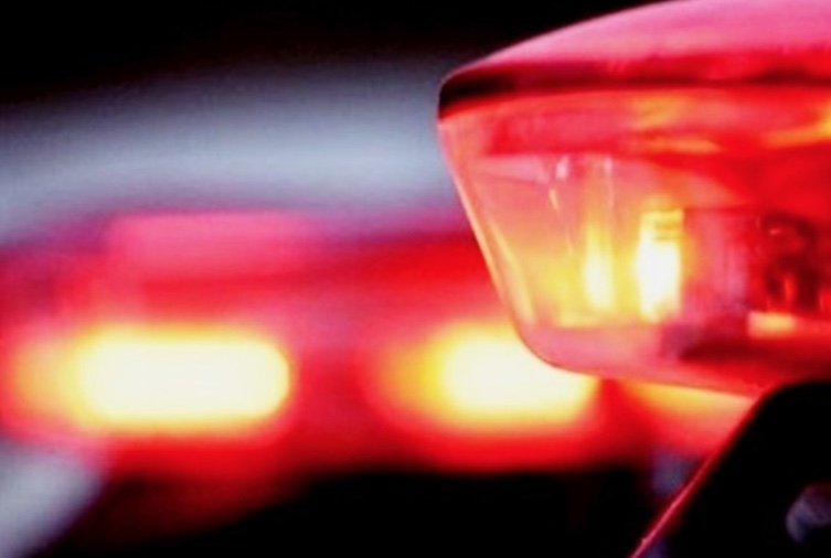 Jovem é baleado na boca por pistoleiro em motocicleta em Manaus