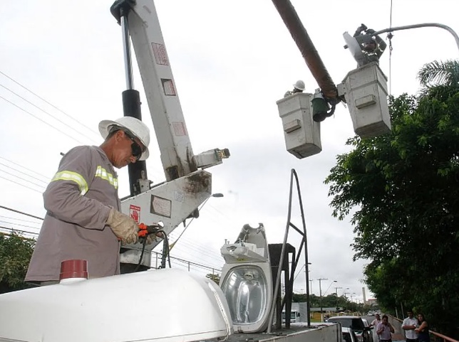 Conta de energia ficará mais cara em 2023 em Manaus; veja valores