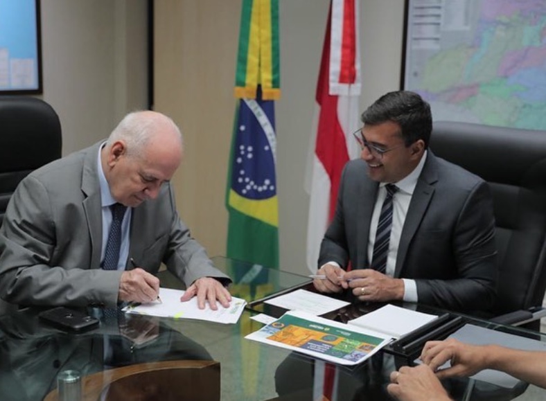 Com emenda de R$ 4,8 milhões, governo vai recuperar avenida em Manaus