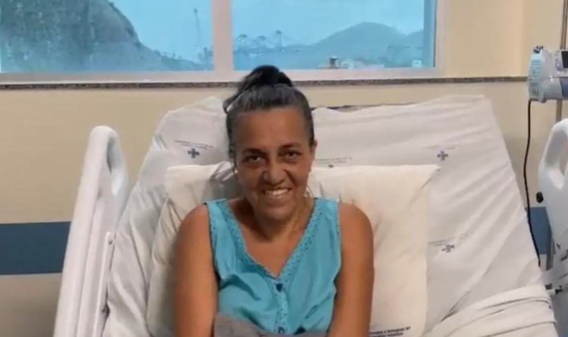 Professora baleada 7 vezes durante ataque em escolas recebe alta no ES