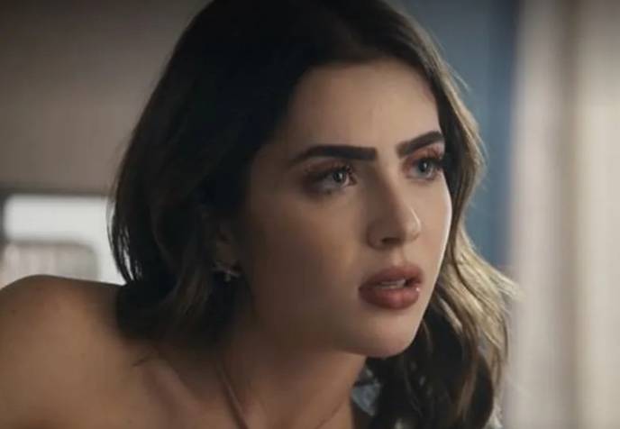 Glória Perez explica sumiço de Jade Picon de Travessia após críticas do público