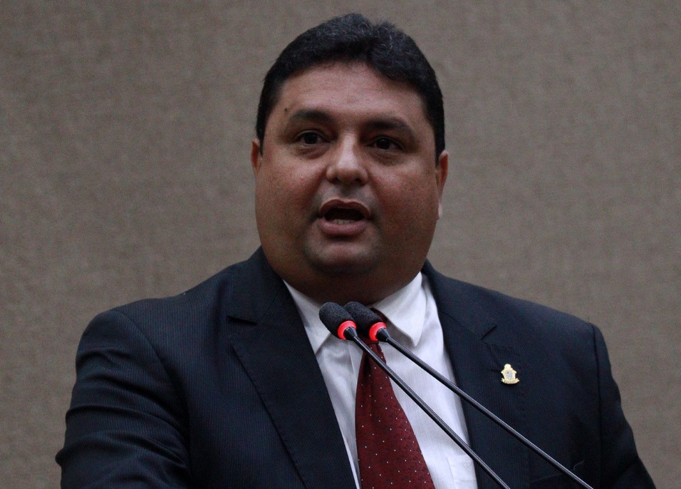 Vereador Caio André é eleito presidente da Câmara Municipal de Manaus