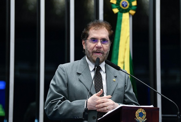 Plínio Valério volta a pedir instalação da CPI das ONGs no Senado