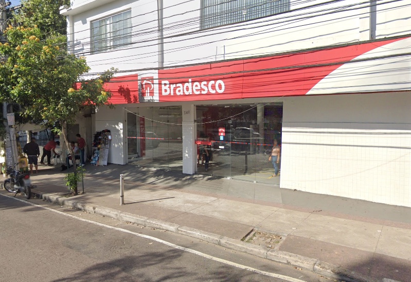 Horário de bancos e serviços públicos muda com jogo do Brasil na Copa; confira