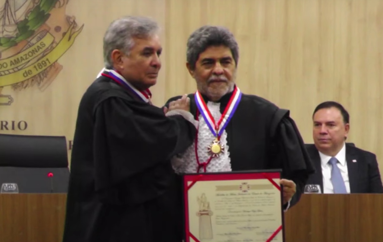 Juiz Henrique Veiga Lima toma posse como desembargador do TJAM