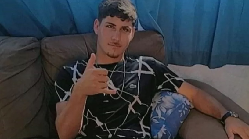 Motociclista morre a caminho do trabalho após atropelar vaca