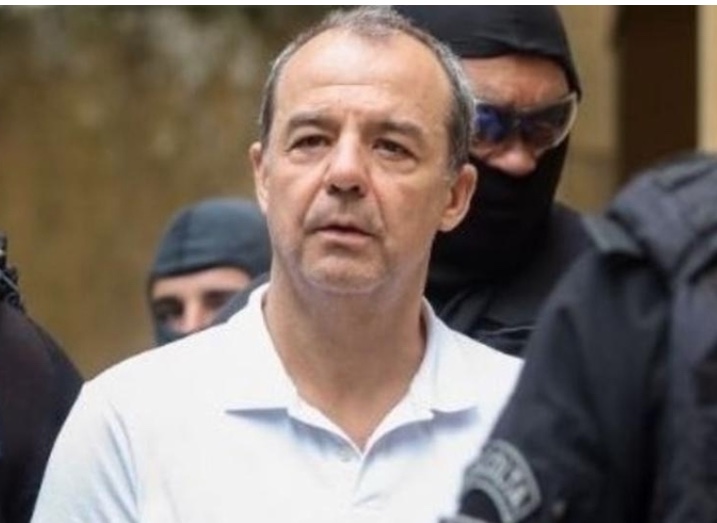 Ex-governador do Rio Sergio Cabral deixa a cadeia depois de seis anos