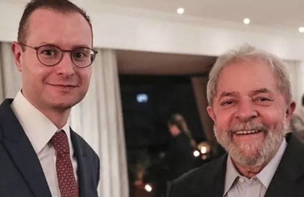 Lula já tem dois nomes para indicar ao STF