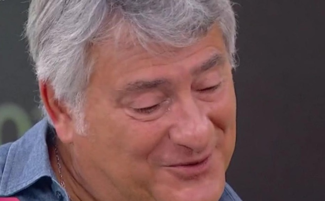 Cléber Machado chora ao falar de Pelé em conversa com Ana Maria Braga 