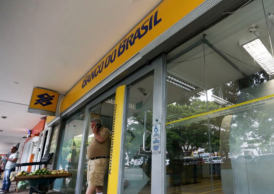 Confira o expediente de agências bancárias a partir de hoje