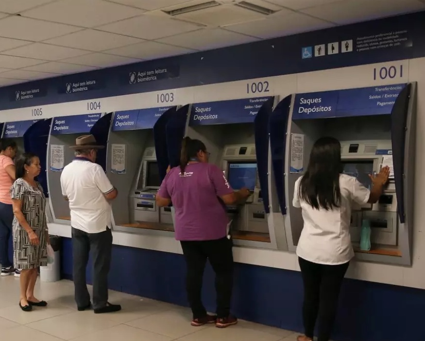 Governo vai acabar com saque-aniversário do FGTS