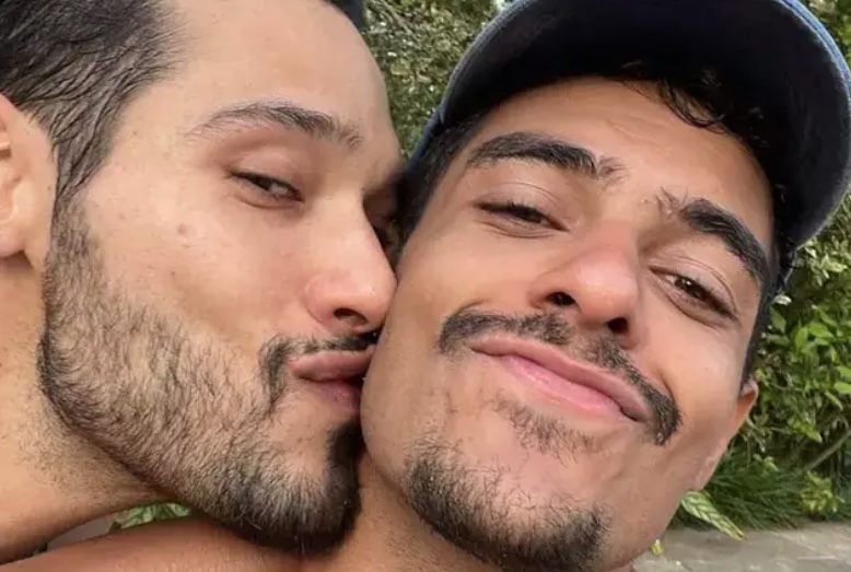 Bruno Fagundes agradece carinho dos fãs após assumir namoro com Igor Fernandez