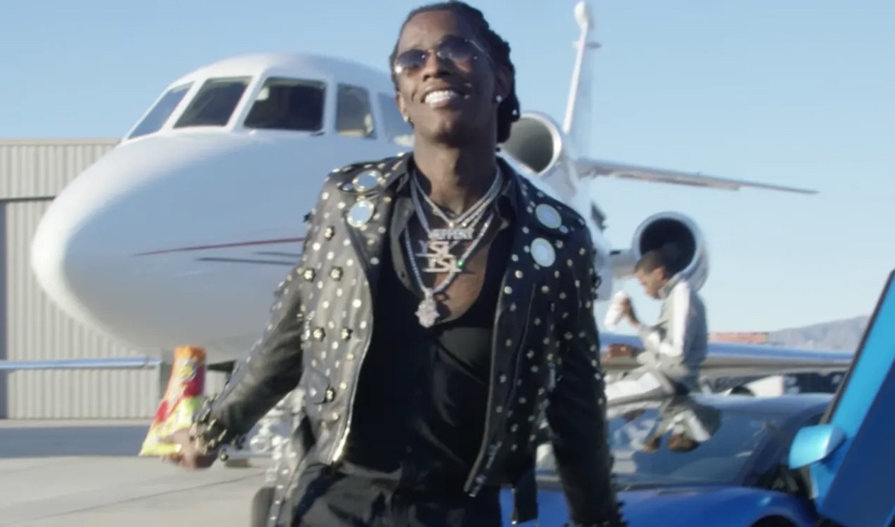 Rapper Young Thug pode pegar prisão perpétua se for condenado por homicídio