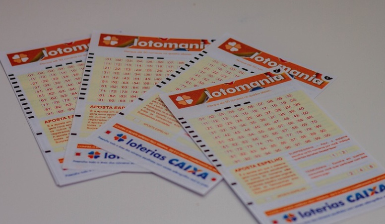 Confira resultados dos concursos 6049 da Quina e 2468 da Dupla Sena