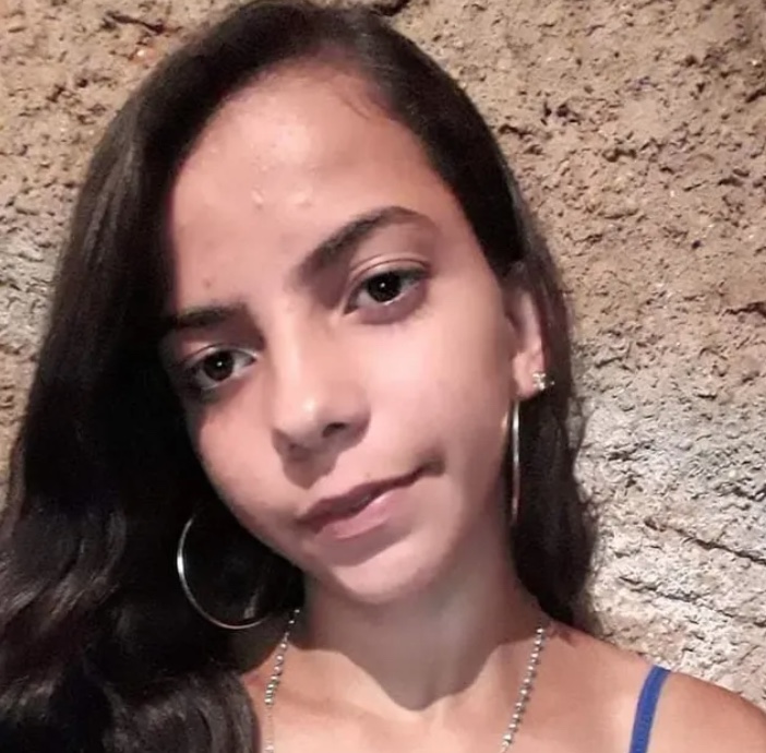 Grávida morre após monitor cardíaco de ambulância cair na cabeça dela