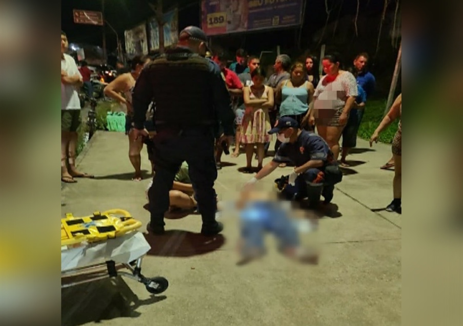 Espancado, homem é encontrado agonizando após ser assaltado em frente de shopping em Manaus